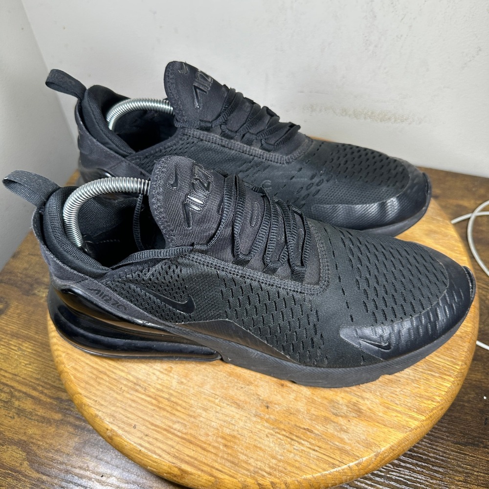 Nike Air Max 270 Triple Black Mens Running Shoes AH8050-005 Size 11.5